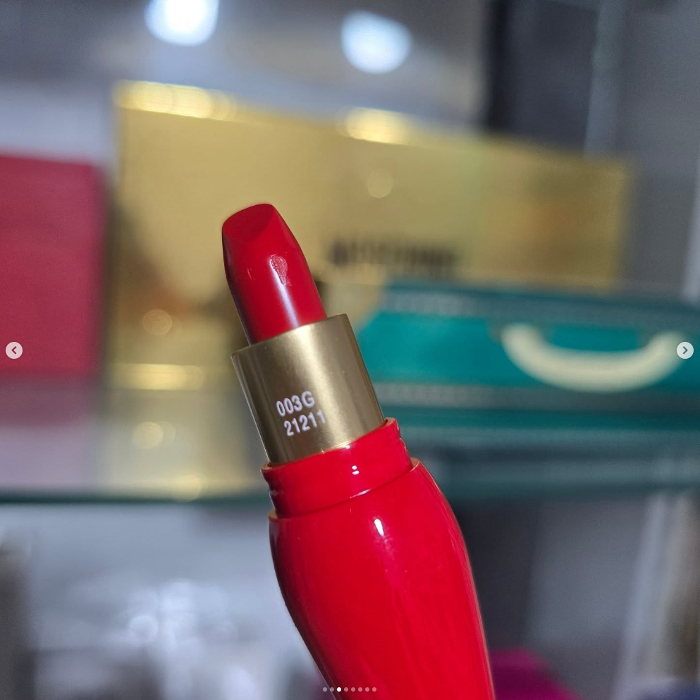lip stick louboutin
