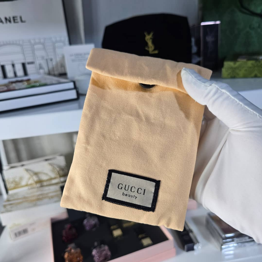 gucci brush & mirror