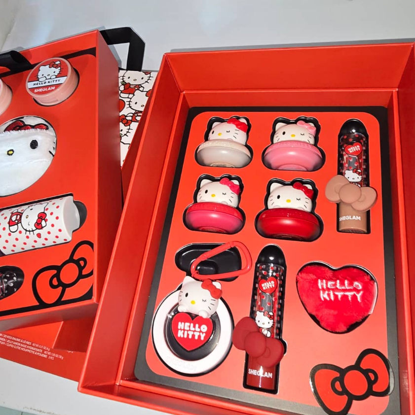 hello kitty colletction