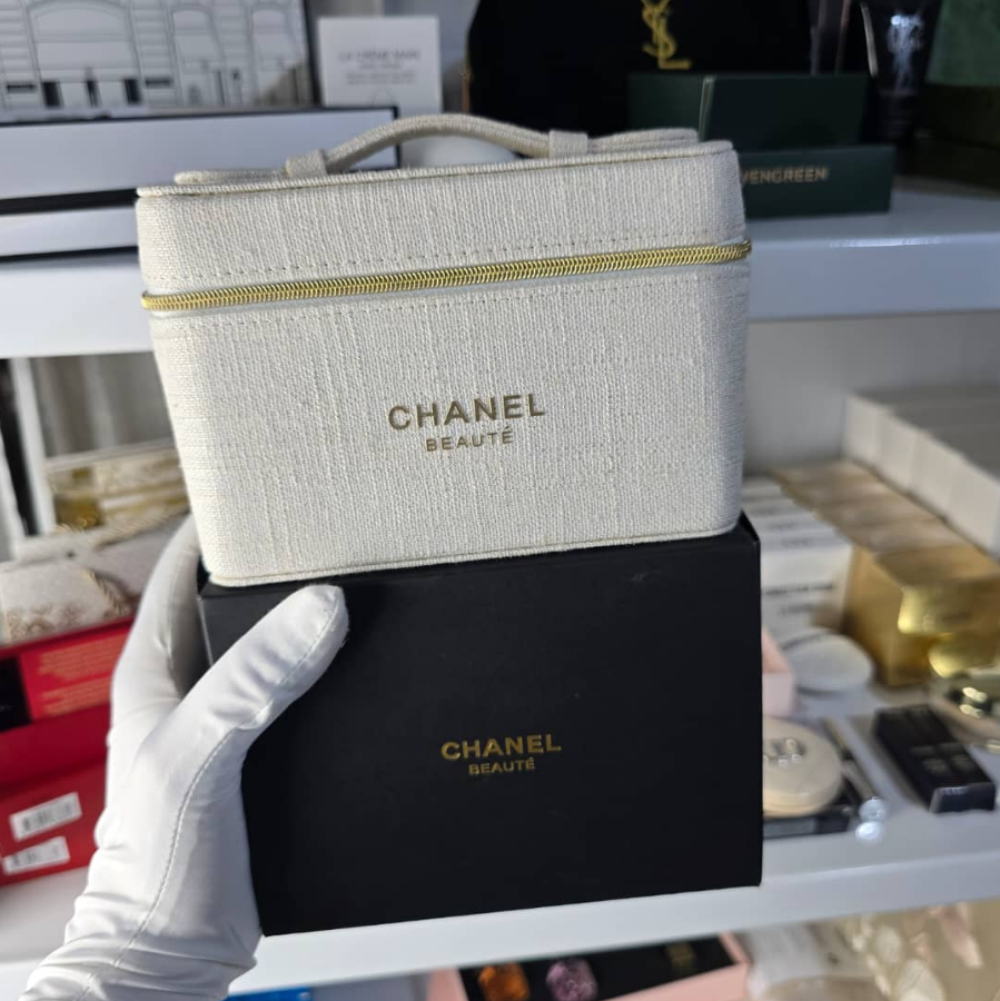 pochette chanel